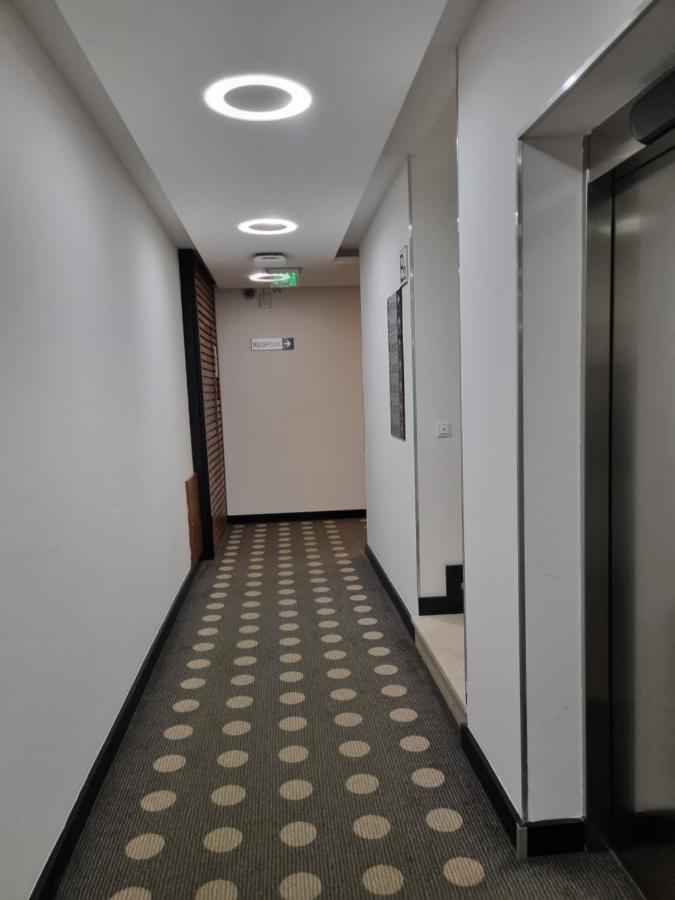 Apartman S-Lux Privatni App Vuckoo Τζαχορίνα Εξωτερικό φωτογραφία