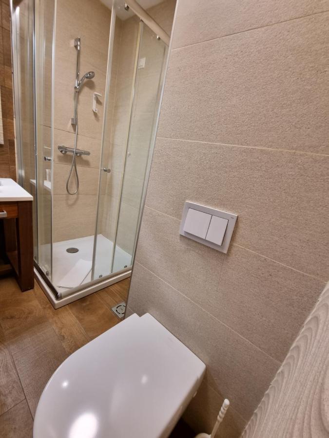 Apartman S-Lux Privatni App Vuckoo Τζαχορίνα Εξωτερικό φωτογραφία